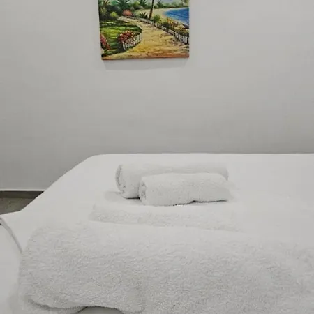 Hotel Edina By Hp Sarande
