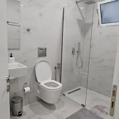 Edina By Hp Hotel Sarande